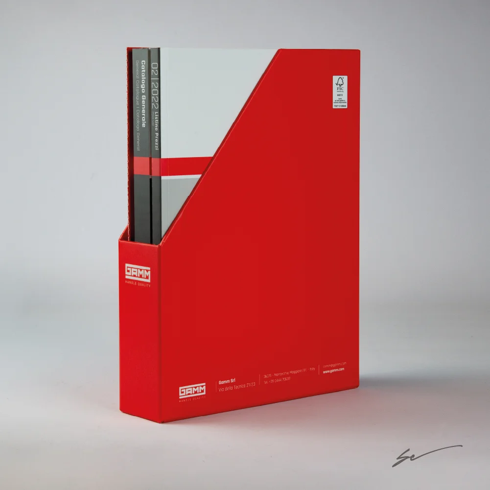 Cartotecnica porta cataloghi Cartotecnica porta cataloghi