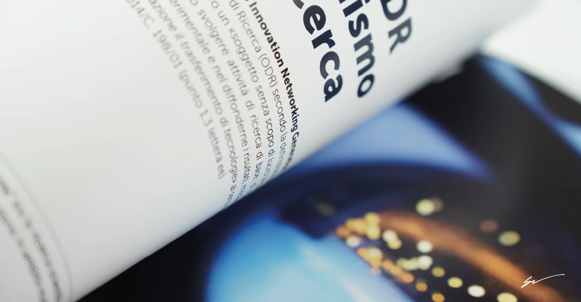 Grafica company profile e kit-stampa Grafica company profile e kit-stampa